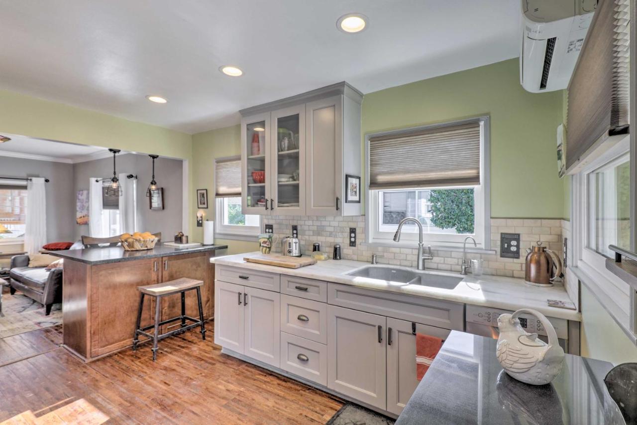 Charming Craftsman Cottage With Garden And Hot Tub! Fullerton Exterior foto